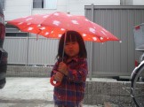 傘を気にいった娘